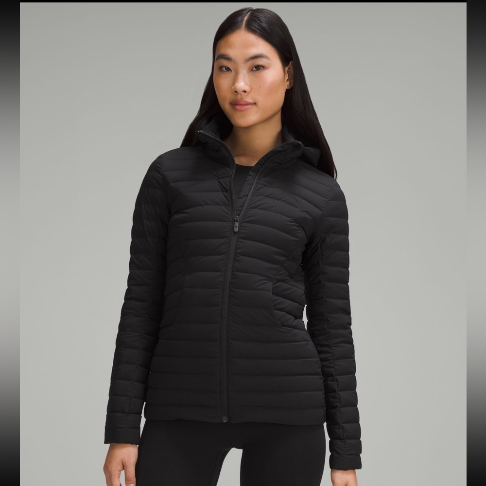 NWT Lululemon Pack it Down Jacket Logo black size 6